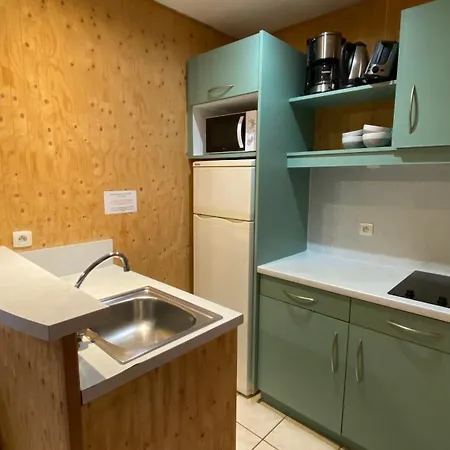12b Jusque 4 Pers Bulle Der Du Der Holiday home Giffaumont-Champaubert